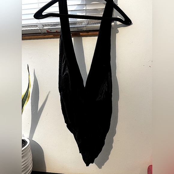 La Senza Bodysuit Lingerie Sparkly Top - Picture 4 of 6